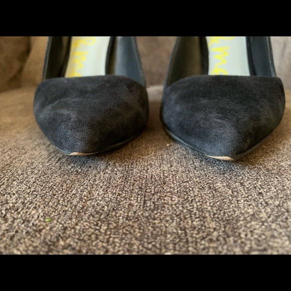 Kate & Mel Black Suede Heels - Picture 3 of 8